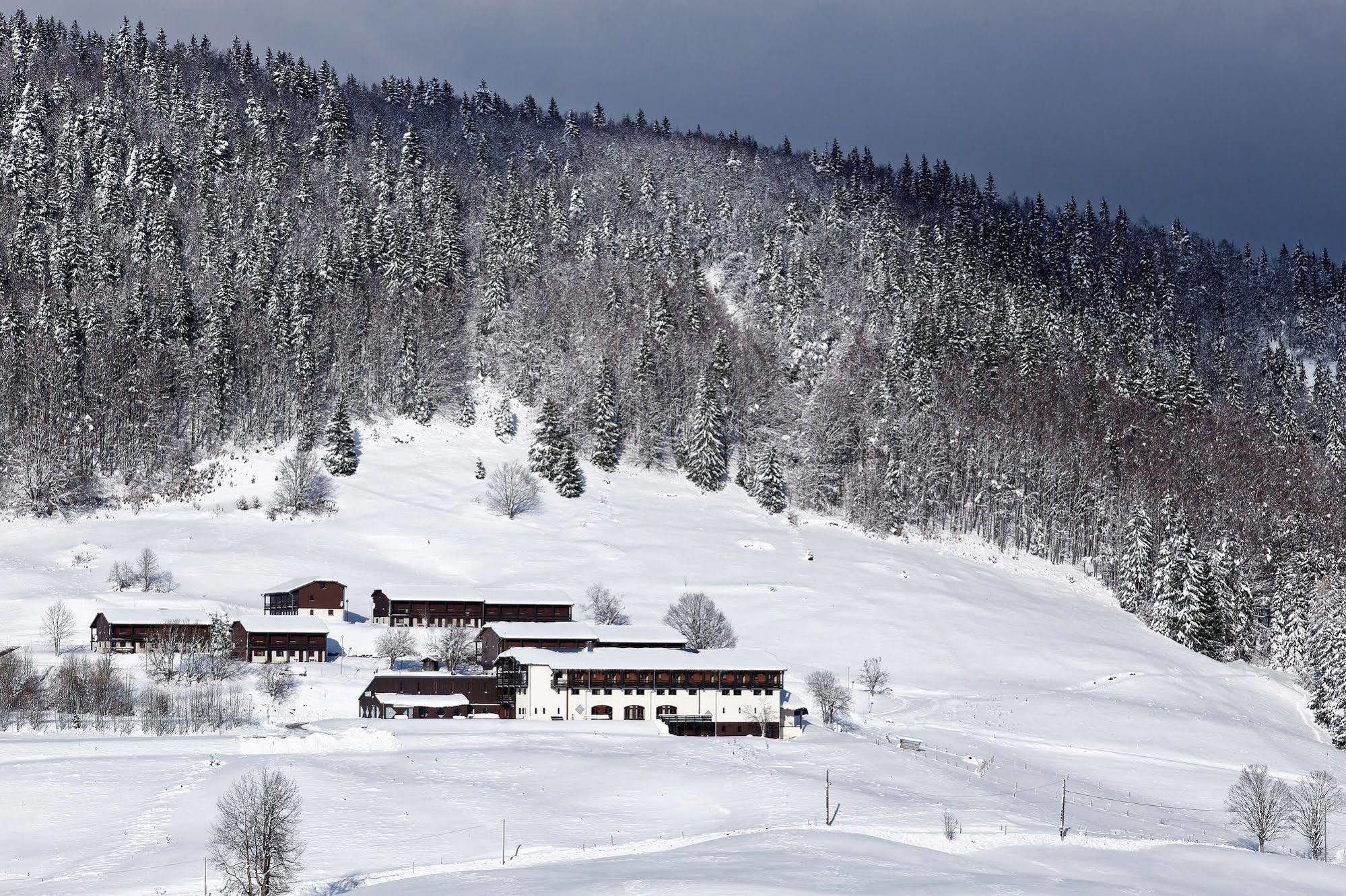 Hotel Club Le Risoux Bois-d'Amont Екстер'єр фото